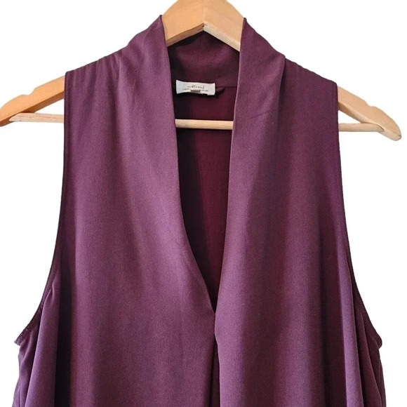 Aritzia Wilfred Monge Burgundy Mini Classy Sleeveless  Dress Size Medium. - Picture 3 of 10